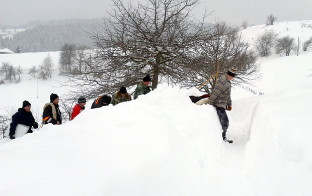 Две особе страдале на Космету, човек преминуо од смрзавања код Пожаревца